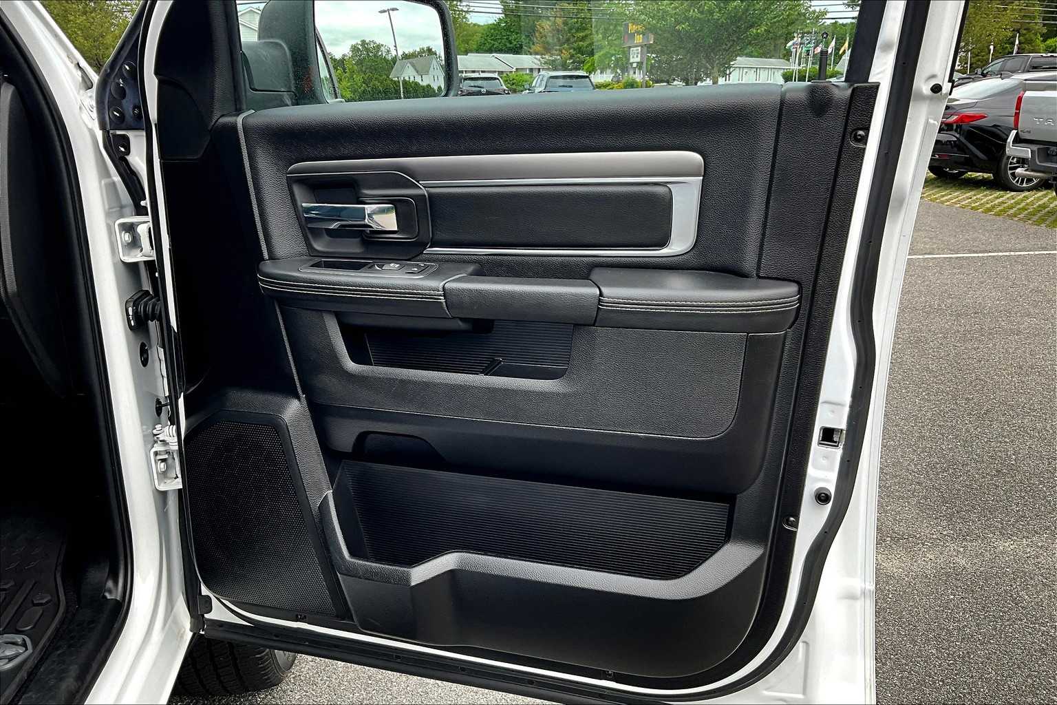 2022 Ram 1500 Classic Warlock - Photo 12