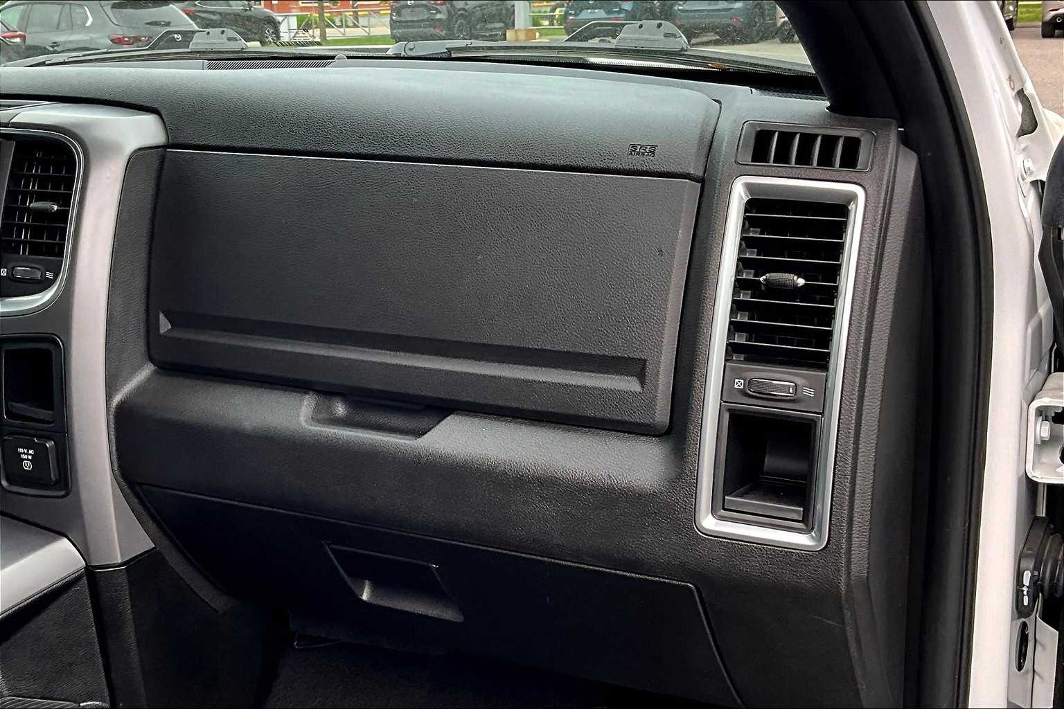 2022 Ram 1500 Classic Warlock - Photo 13