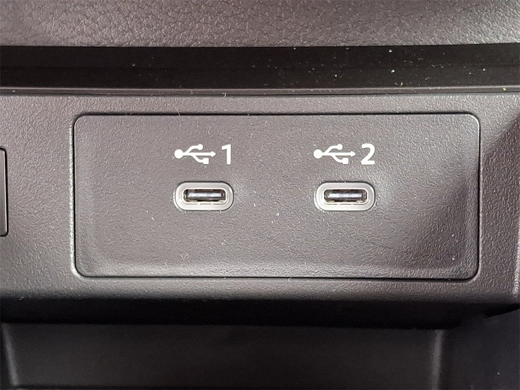 2026 Nissan Kicks SR - Photo 16