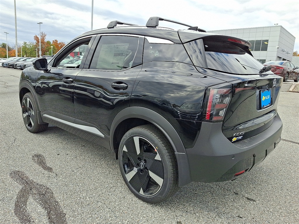 2026 Nissan Kicks SR - Photo 3
