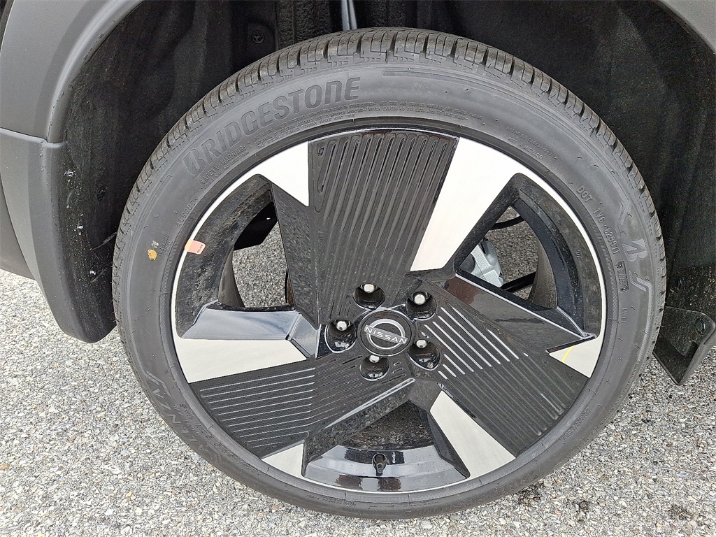 2026 Nissan Kicks SR - Photo 5