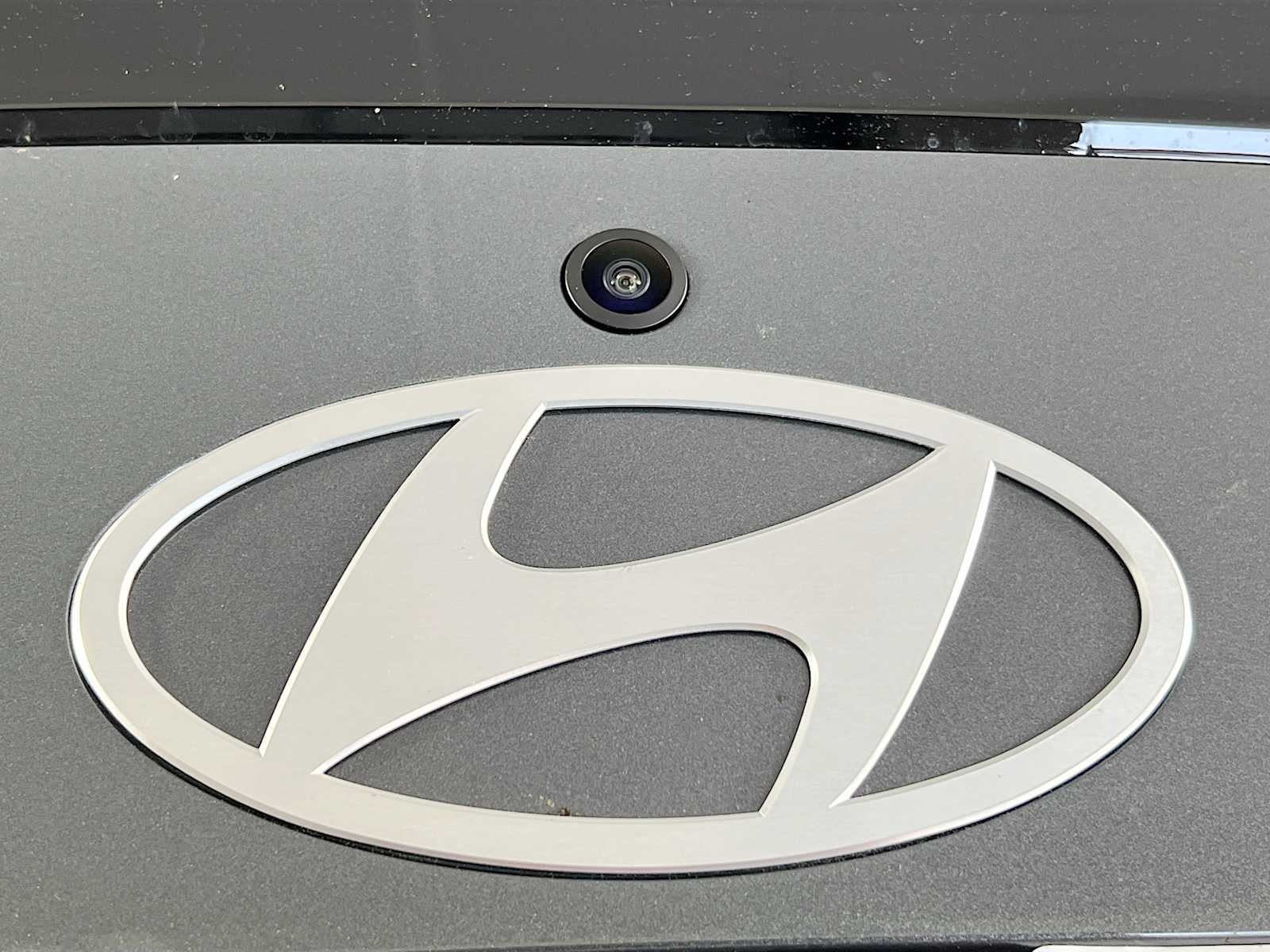 2025 Hyundai Elantra SEL Sport - Photo 17