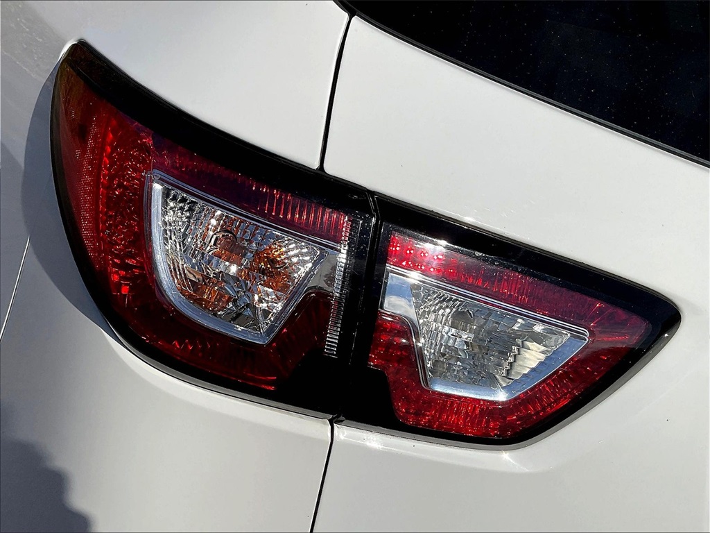 2017 Chevrolet Traverse LS - Photo 33