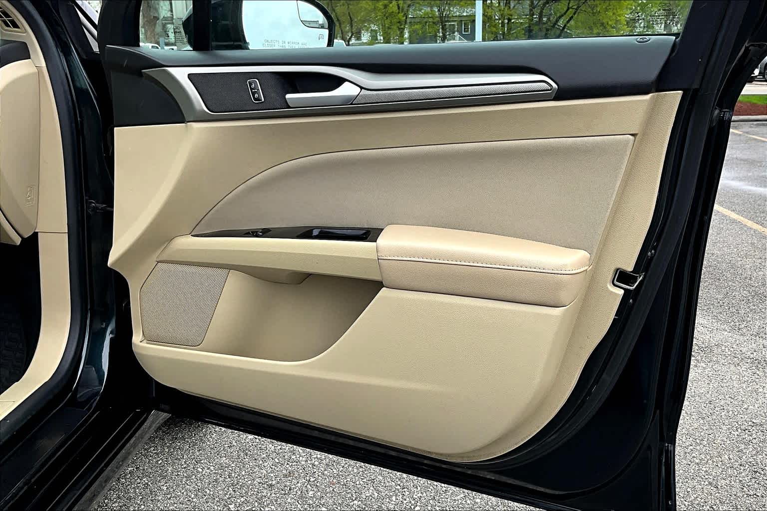 2014 Ford Fusion SE - Photo 12