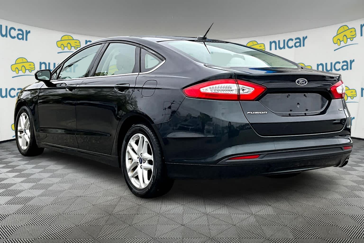 2014 Ford Fusion SE - Photo 4