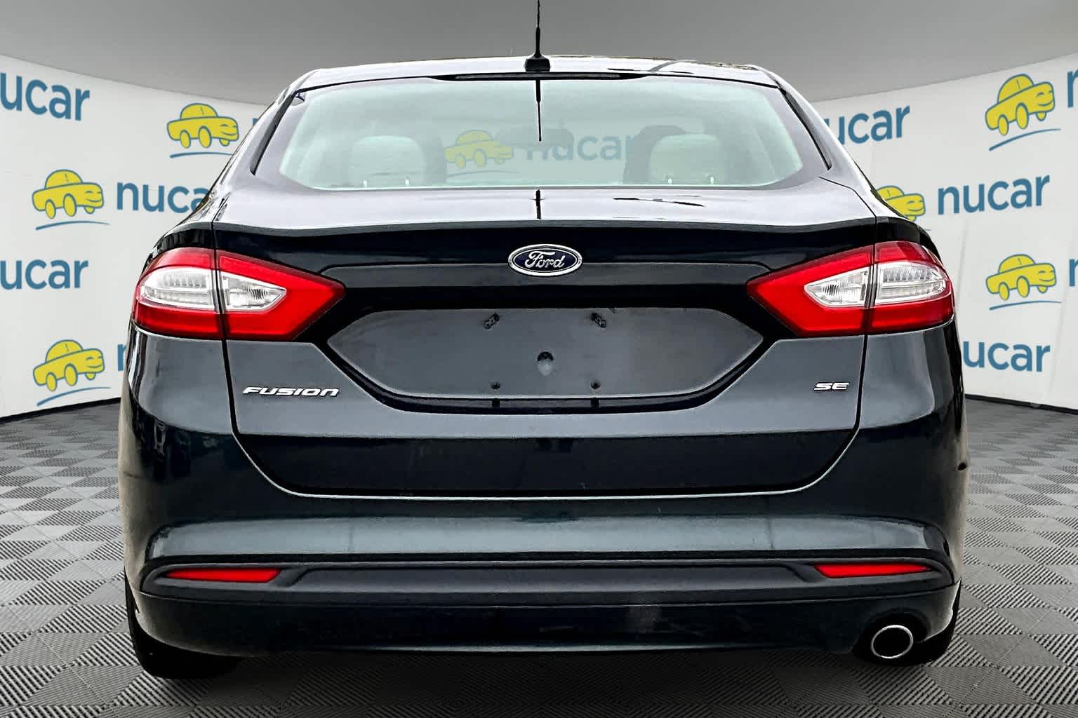 2014 Ford Fusion SE - Photo 5