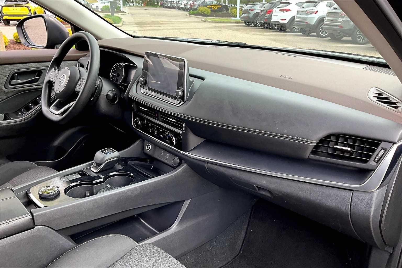 2021 Nissan Rogue S - Photo 14