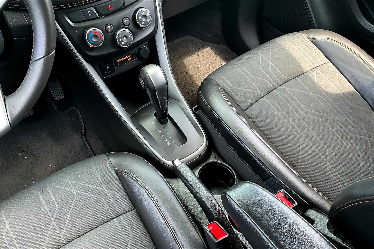 2022 Chevrolet Trax LT - Photo 19