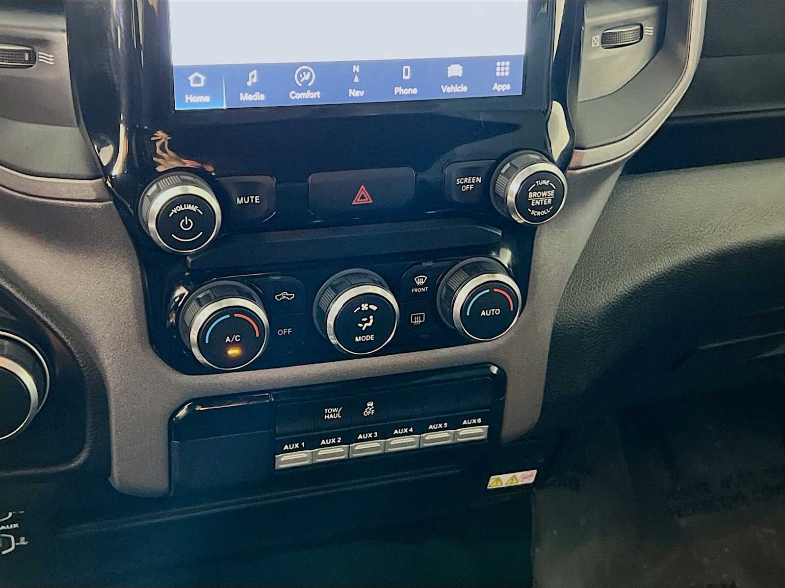 2023 Ram 2500 Tradesman - Photo 16