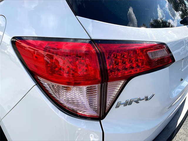 2018 Honda HR-V EX - Photo 32
