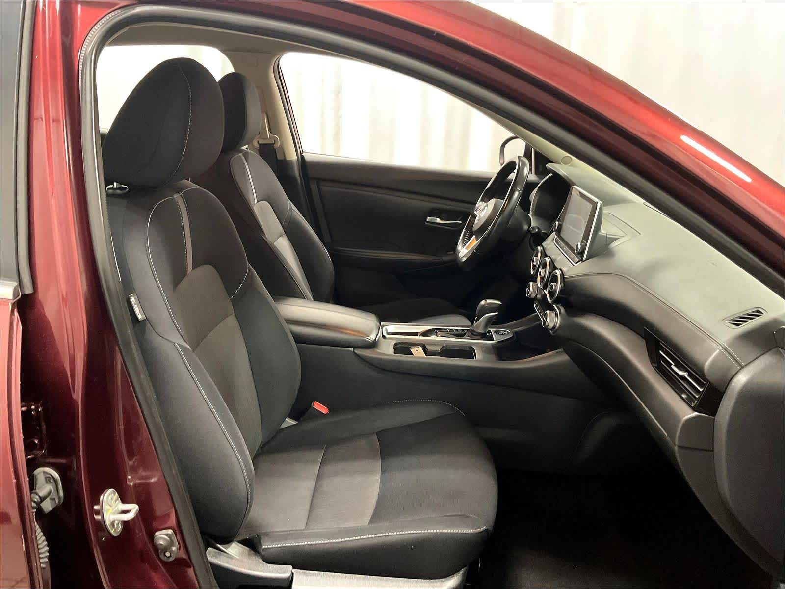 2020 Nissan Sentra SV - Photo 11