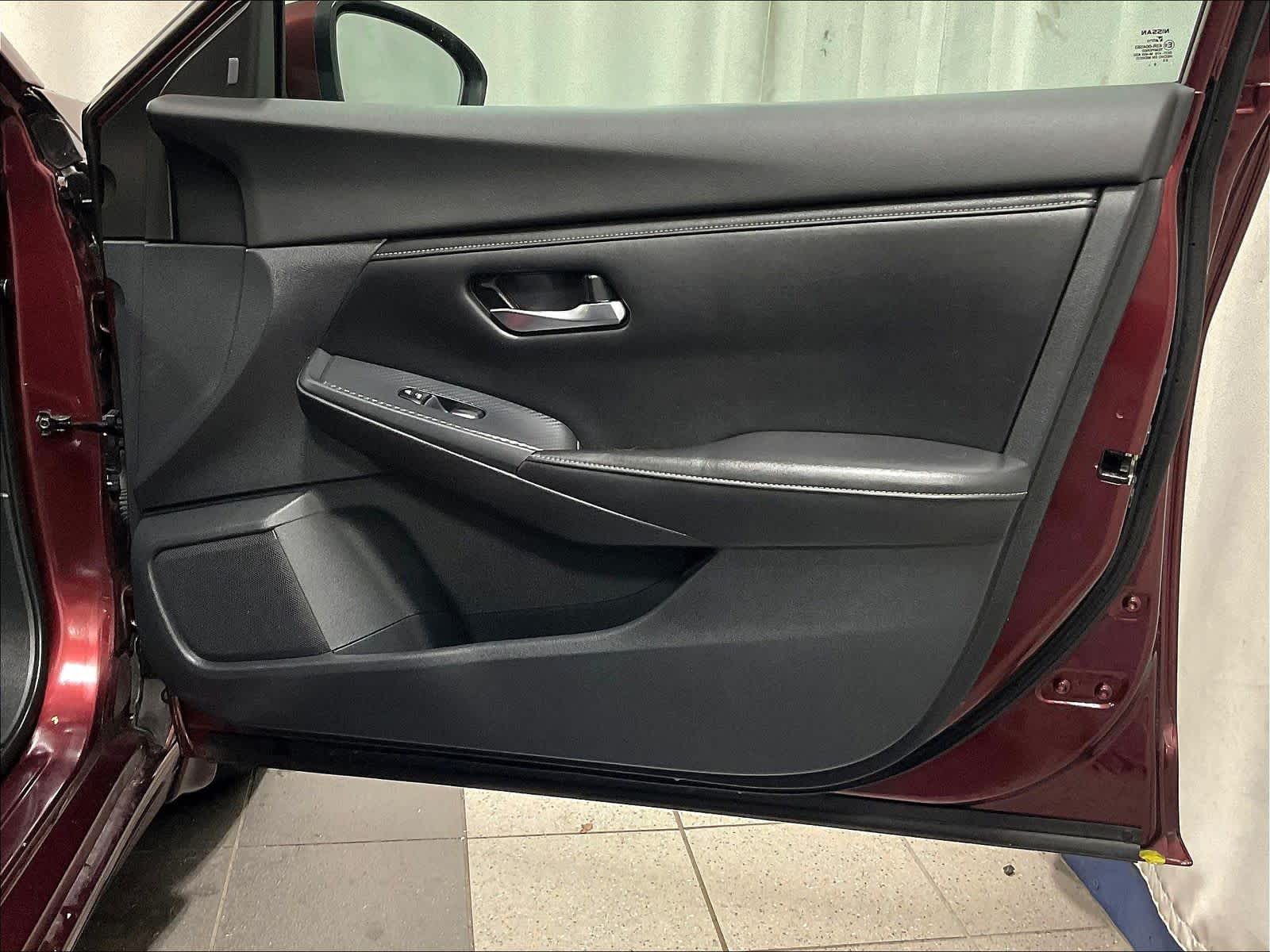 2020 Nissan Sentra SV - Photo 12