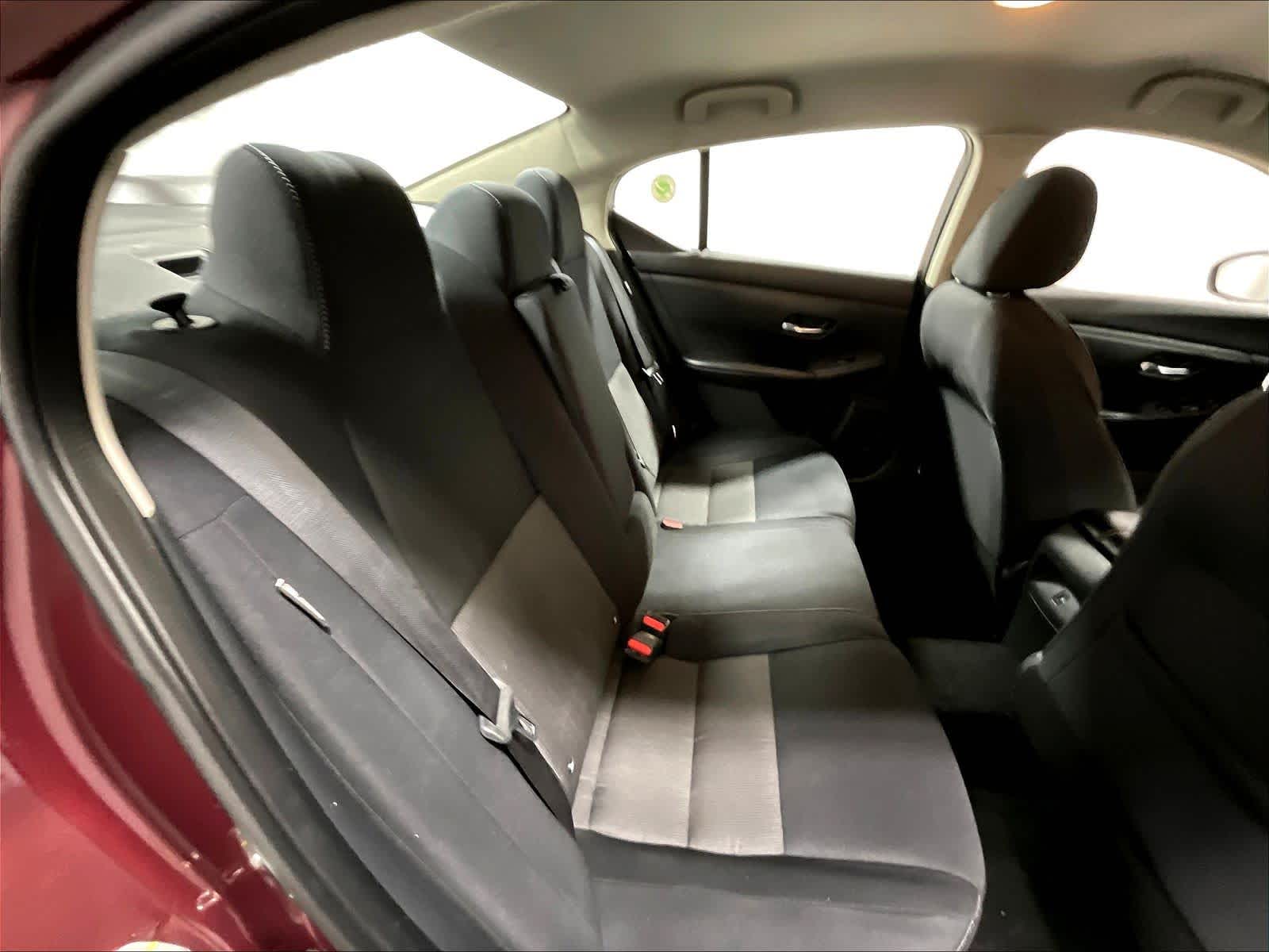 2020 Nissan Sentra SV - Photo 16