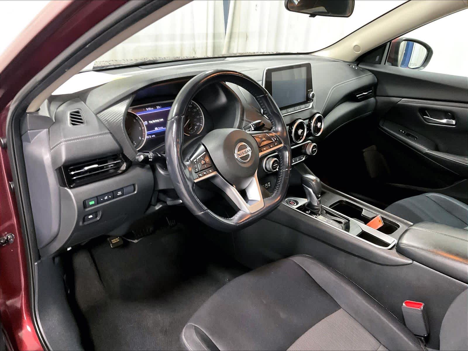 2020 Nissan Sentra SV - Photo 8