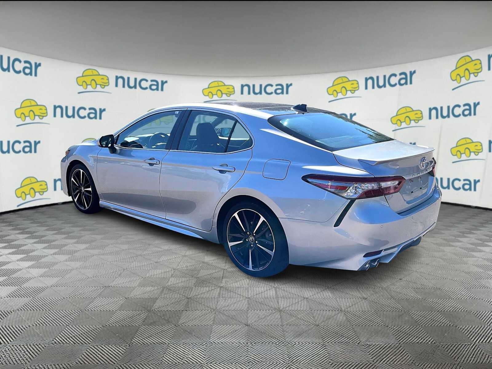 2018 Toyota Camry XSE V6 - Photo 3