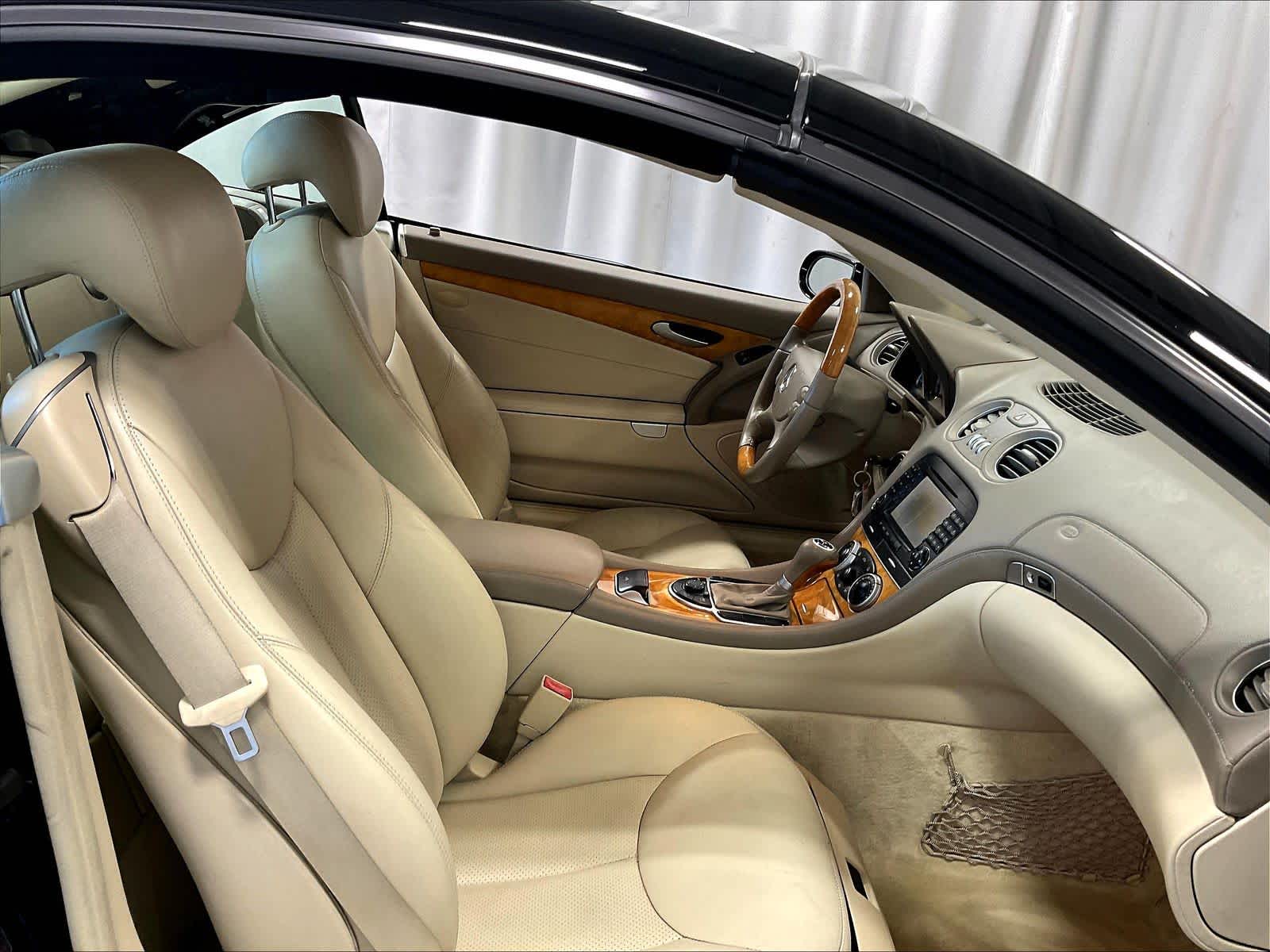 2006 Mercedes-Benz SL-Class 5.0L - Photo 11