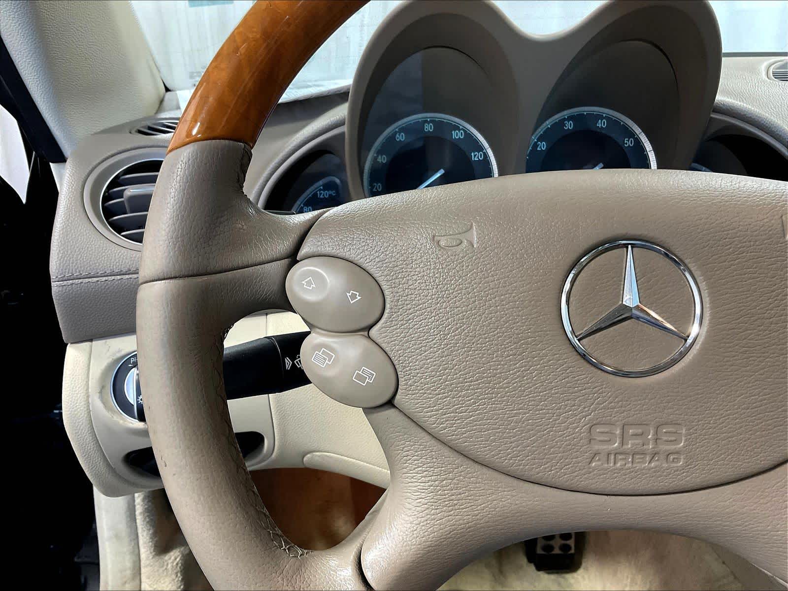 2006 Mercedes-Benz SL-Class 5.0L - Photo 22
