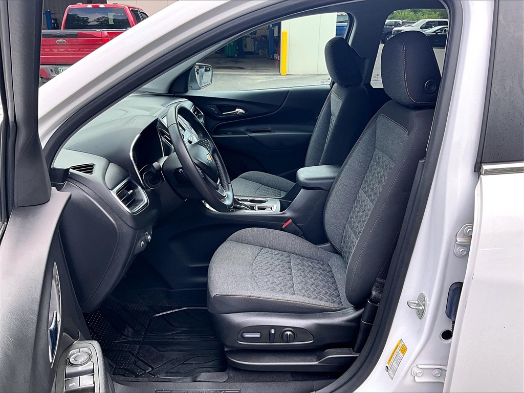 2022 Chevrolet Equinox LT - Photo 20