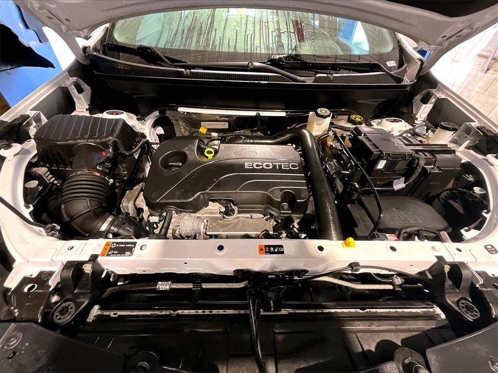 2022 Chevrolet Equinox LT - Photo 10