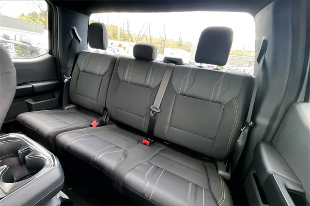 2025 Ford F-150 STX - Photo 11