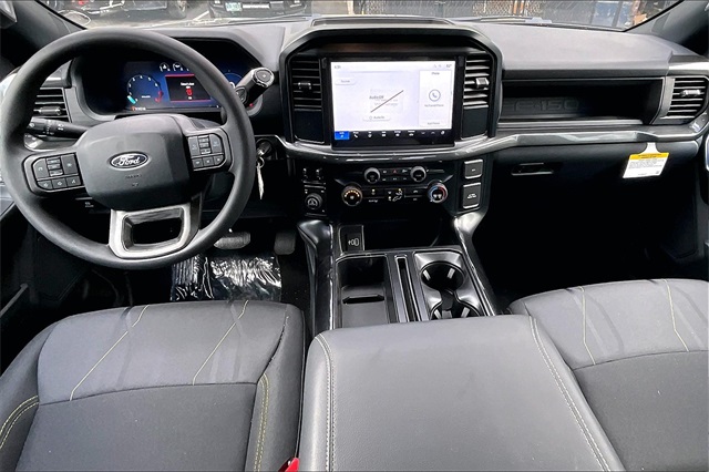 2025 Ford F-150 STX - Photo 6