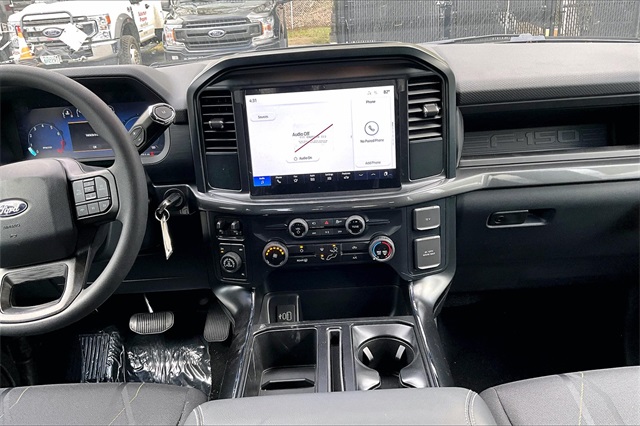2025 Ford F-150 STX - Photo 8