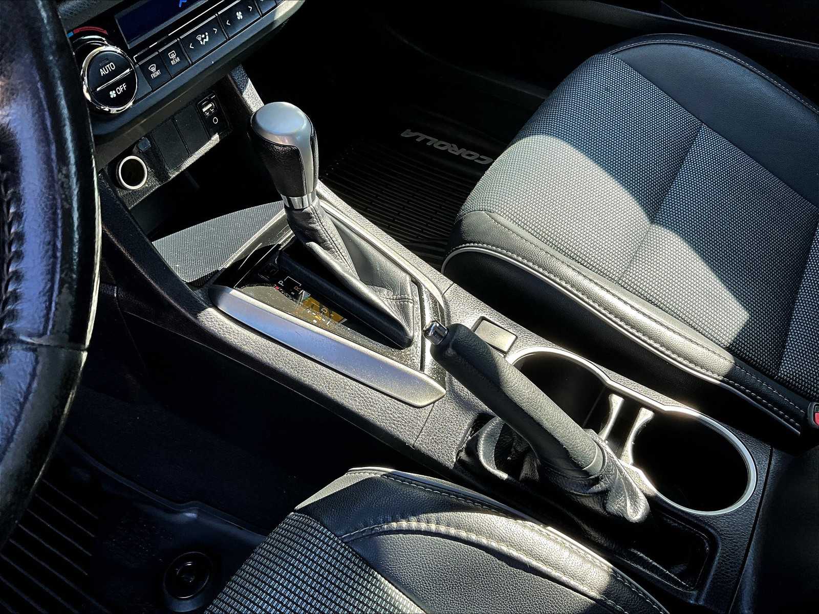 2014 Toyota Corolla S Plus - Photo 20