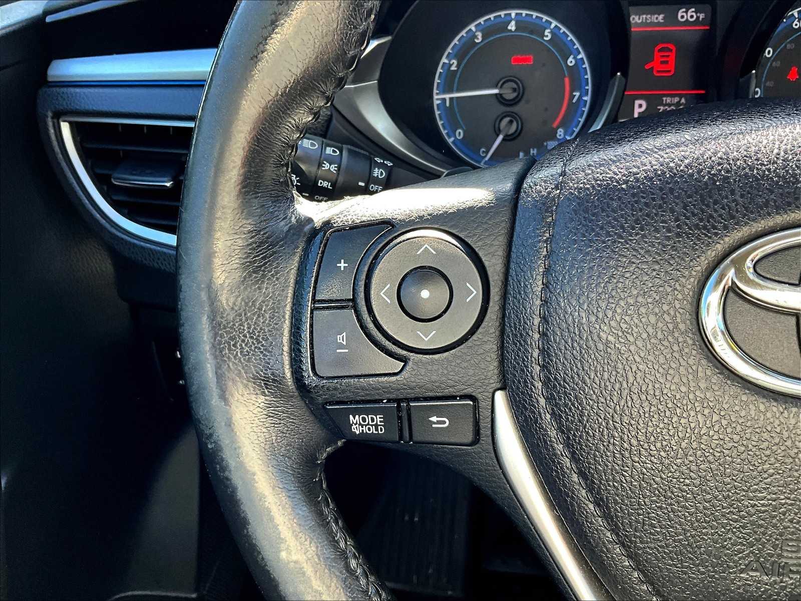2014 Toyota Corolla S Plus - Photo 23