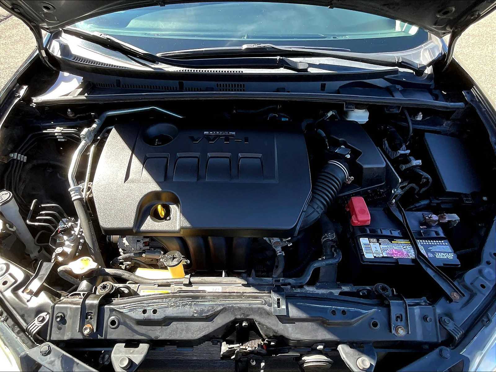 2014 Toyota Corolla S Plus - Photo 29