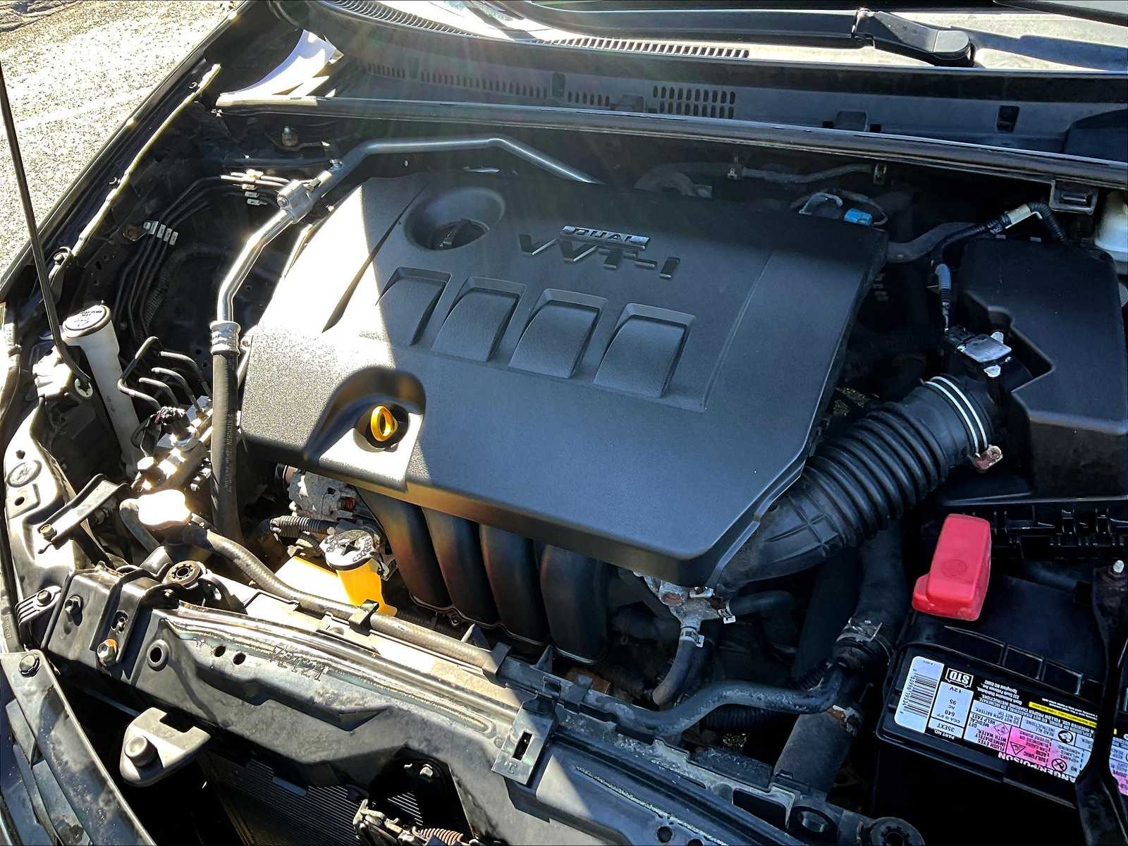 2014 Toyota Corolla S Plus - Photo 34