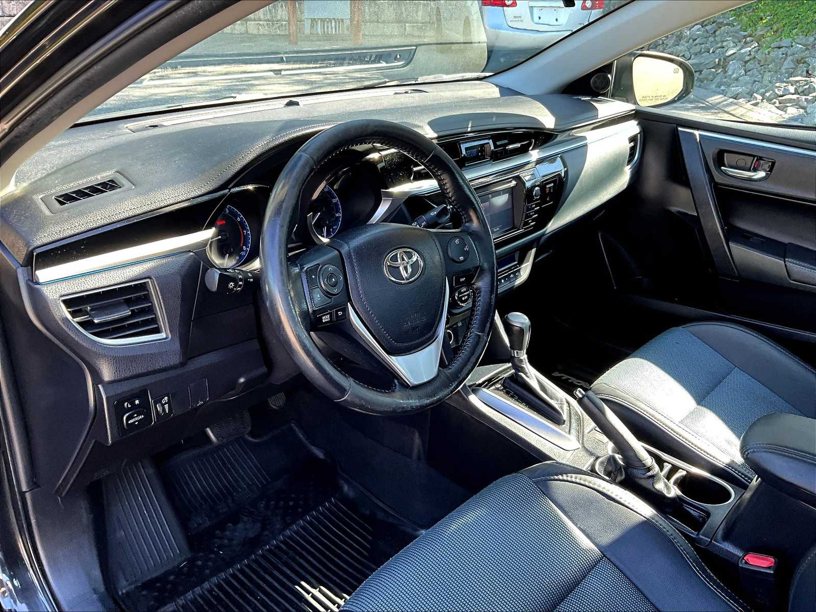 2014 Toyota Corolla S Plus - Photo 8