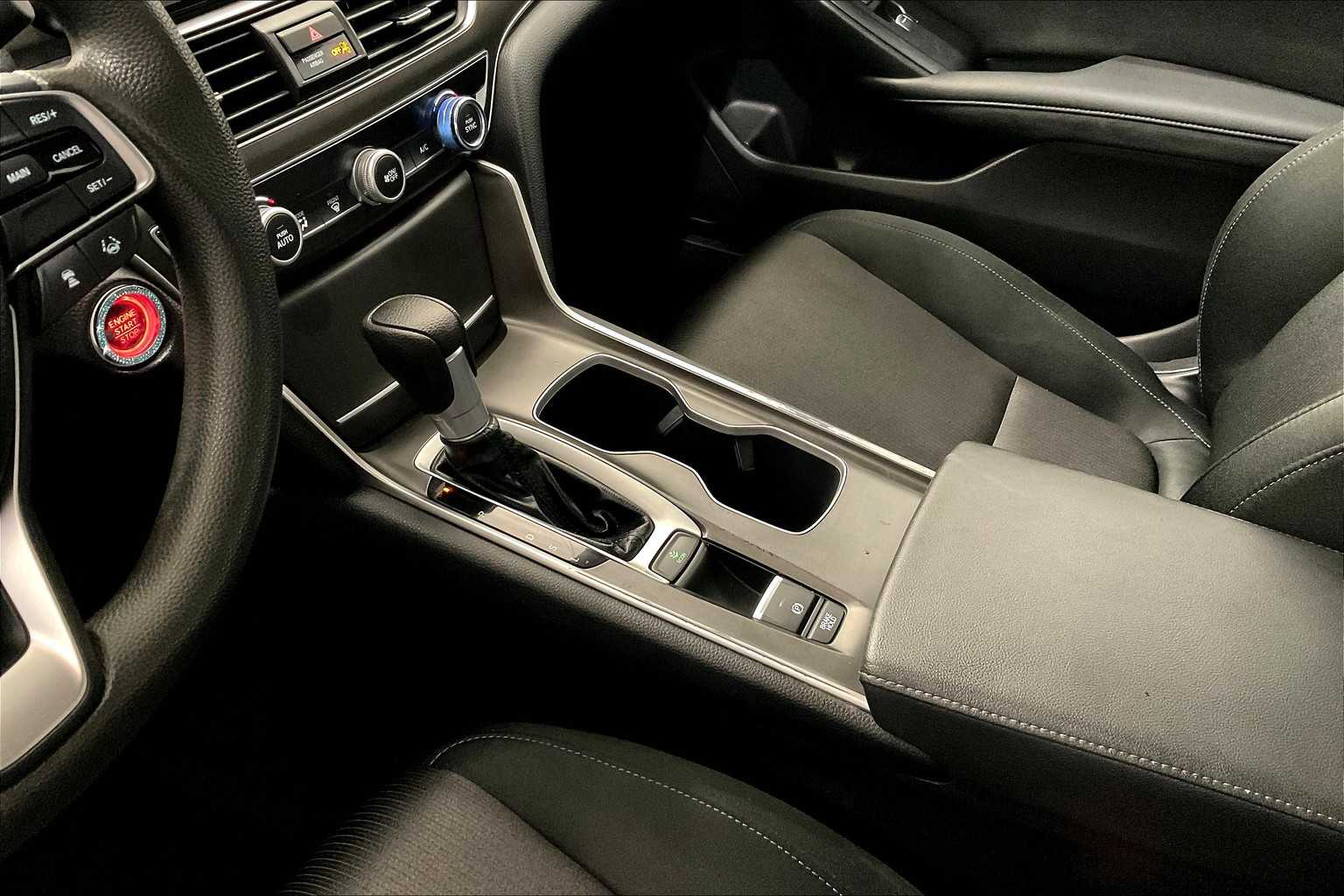 2020 Honda Accord LX - Photo 20