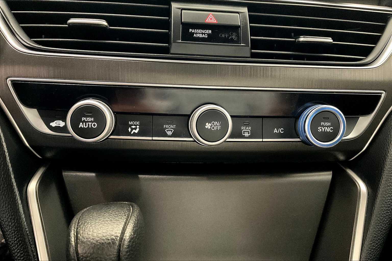 2020 Honda Accord LX - Photo 25