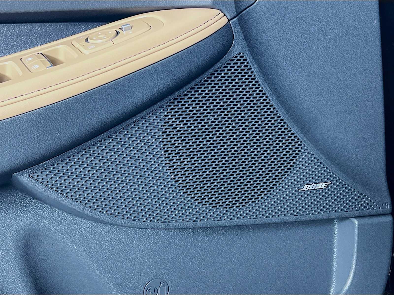2022 Hyundai Sonata Limited - Photo 19