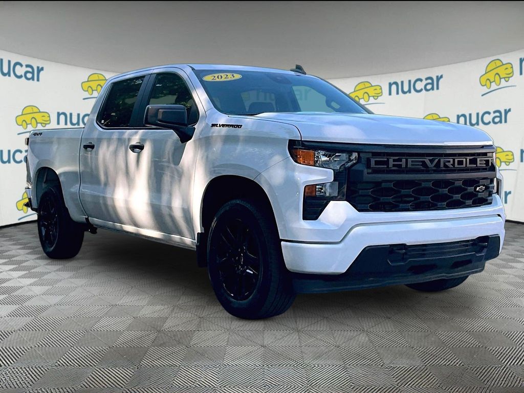 2023 Chevrolet Silverado 1500 Custom