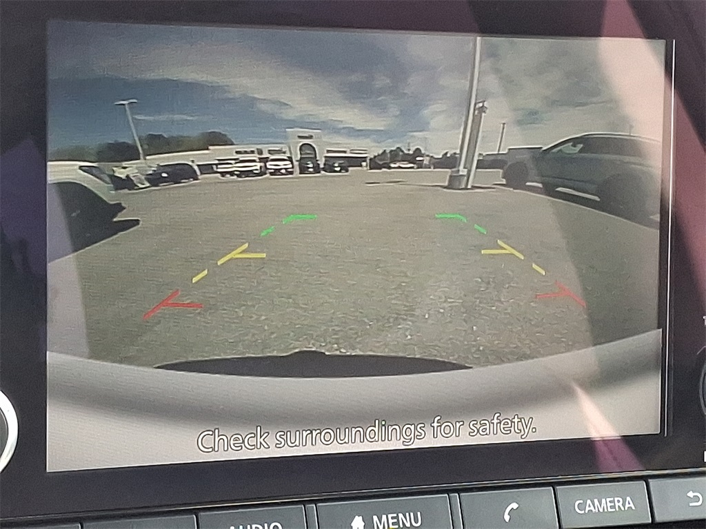2023 Nissan Pathfinder SV - Photo 19