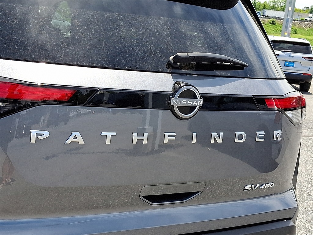 2023 Nissan Pathfinder SV - Photo 29