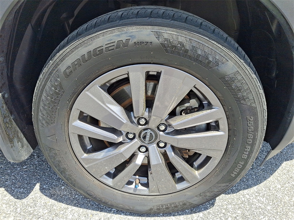 2023 Nissan Pathfinder SV - Photo 8