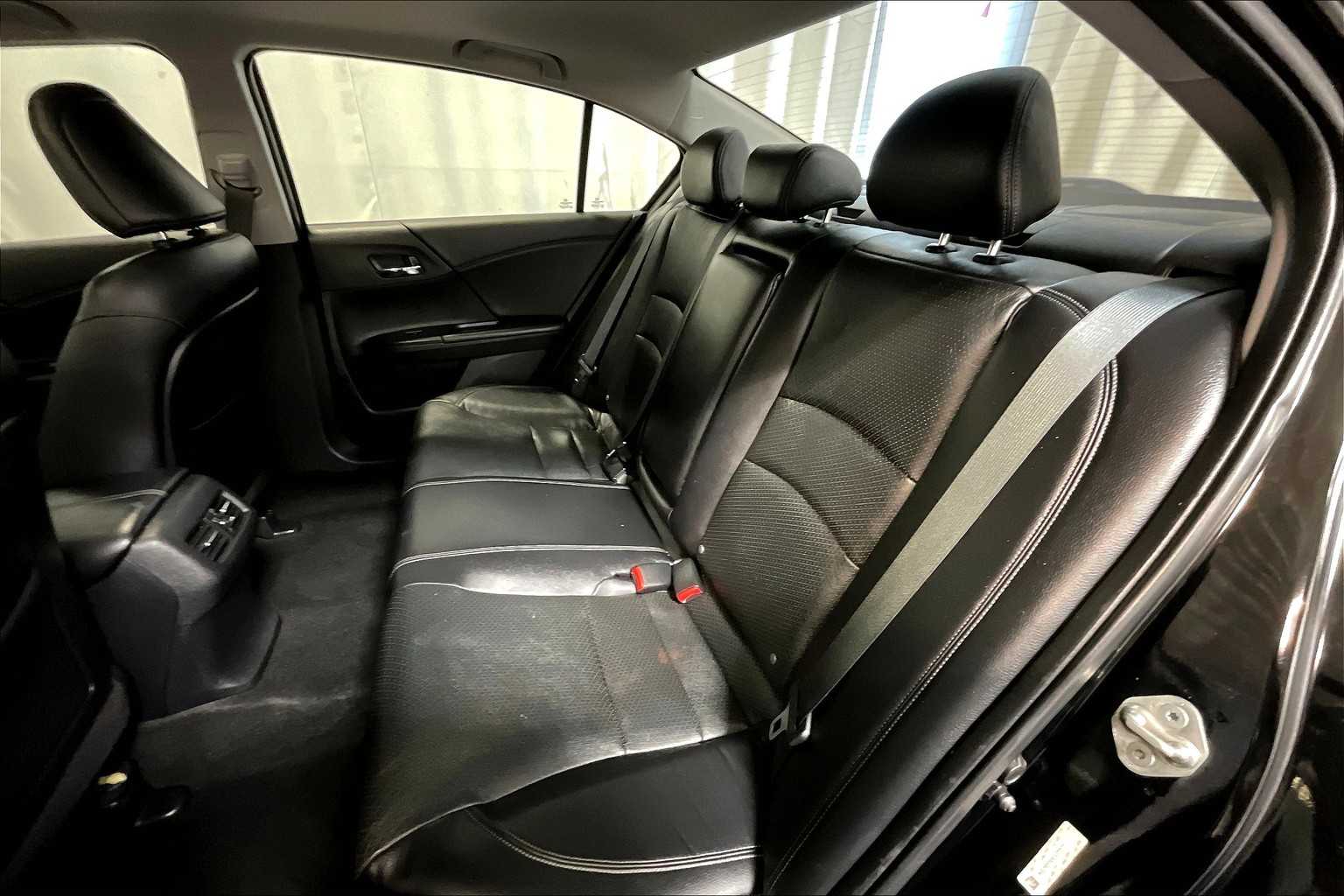 2014 Honda Accord EX-L - Photo 15