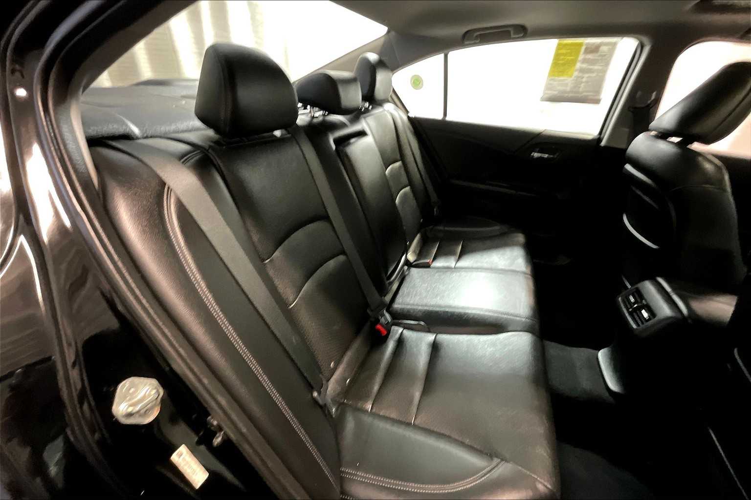 2014 Honda Accord EX-L - Photo 16