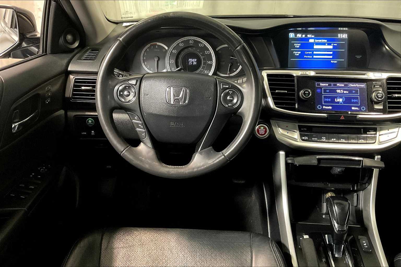 2014 Honda Accord EX-L - Photo 17