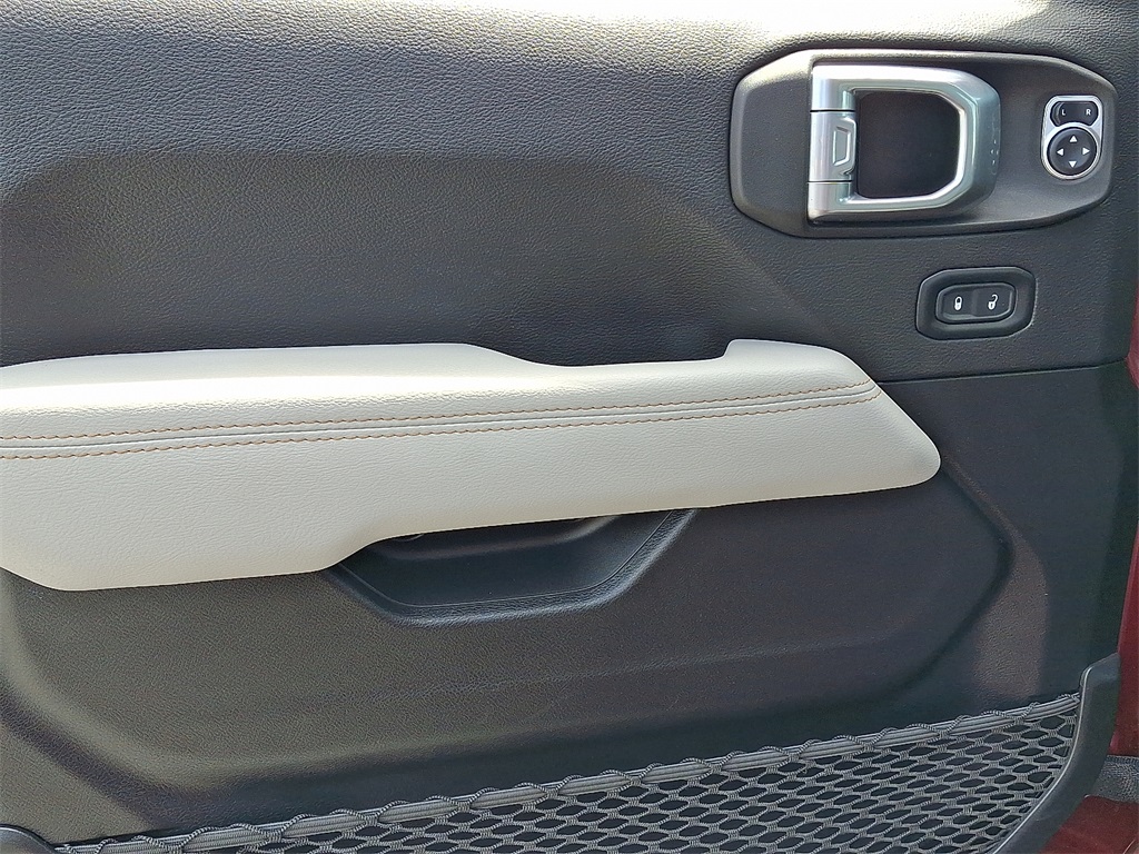 2021 Jeep Gladiator High Altitude - Photo 12