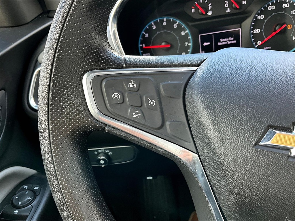 2019 Chevrolet Equinox LS - Photo 22