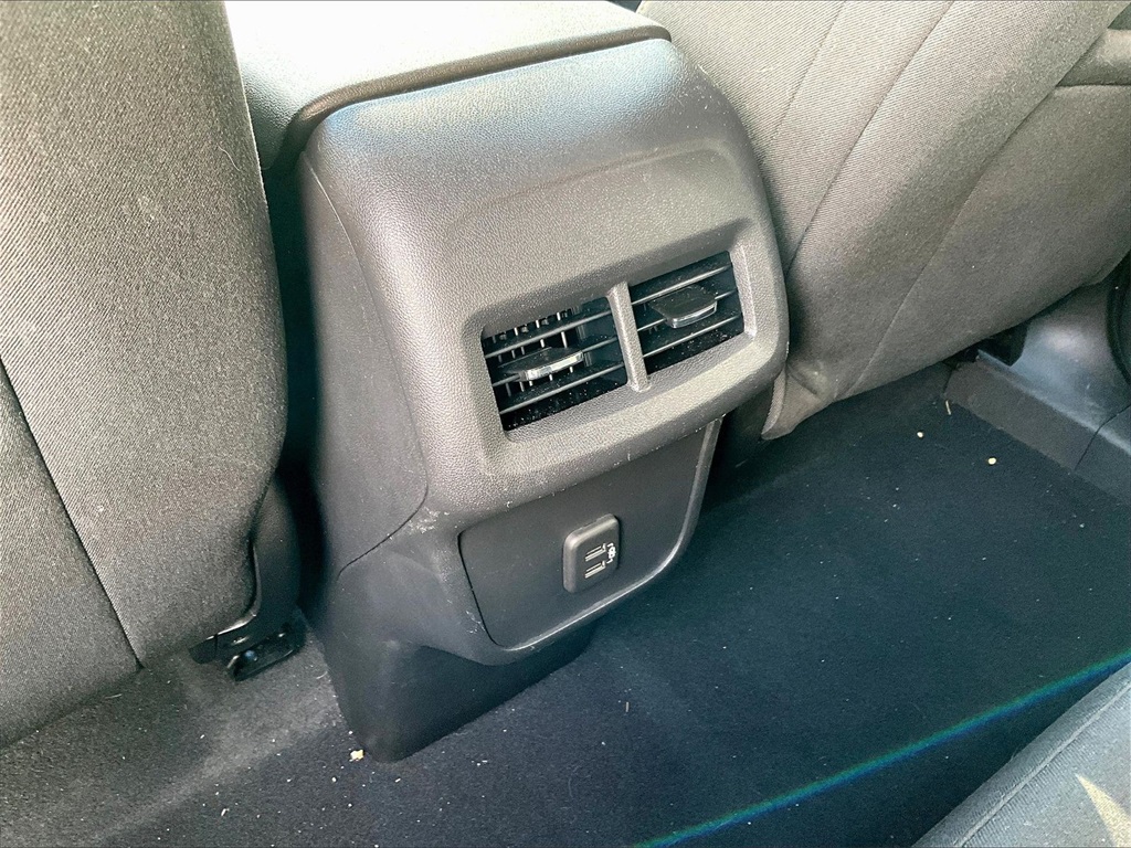 2019 Chevrolet Equinox LS - Photo 27