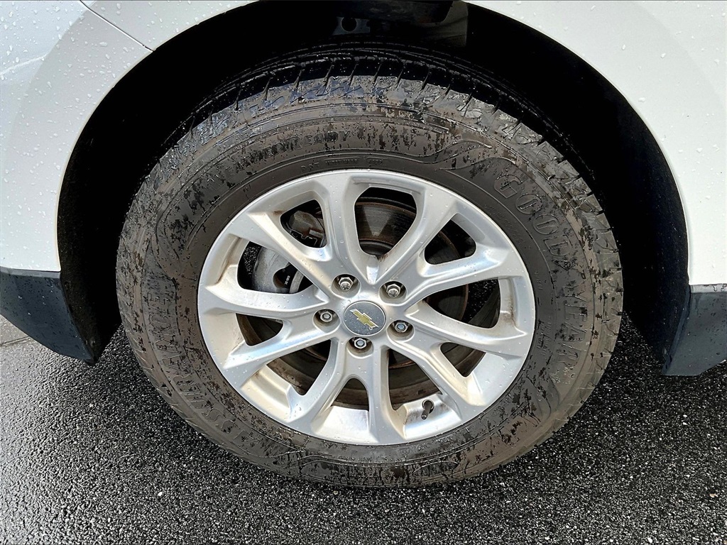 2019 Chevrolet Equinox LS - Photo 7