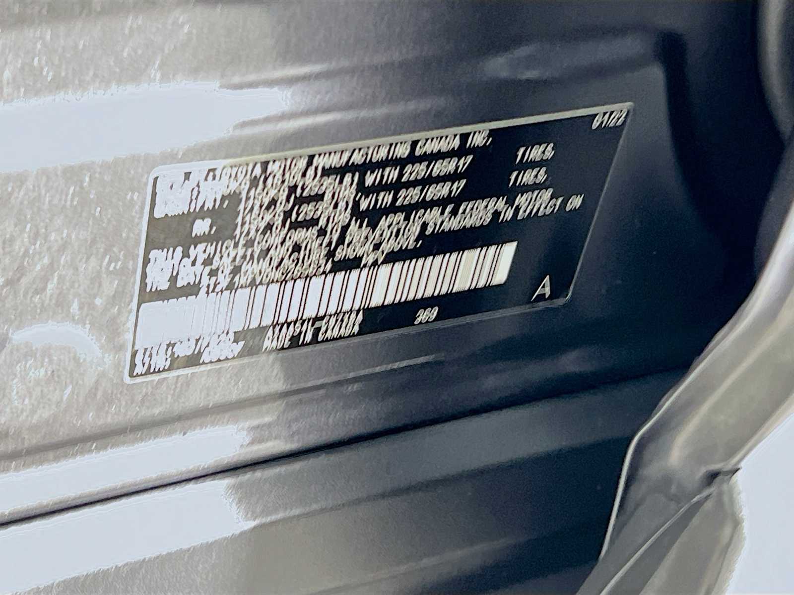 2022 Toyota RAV4 LE - Photo 30
