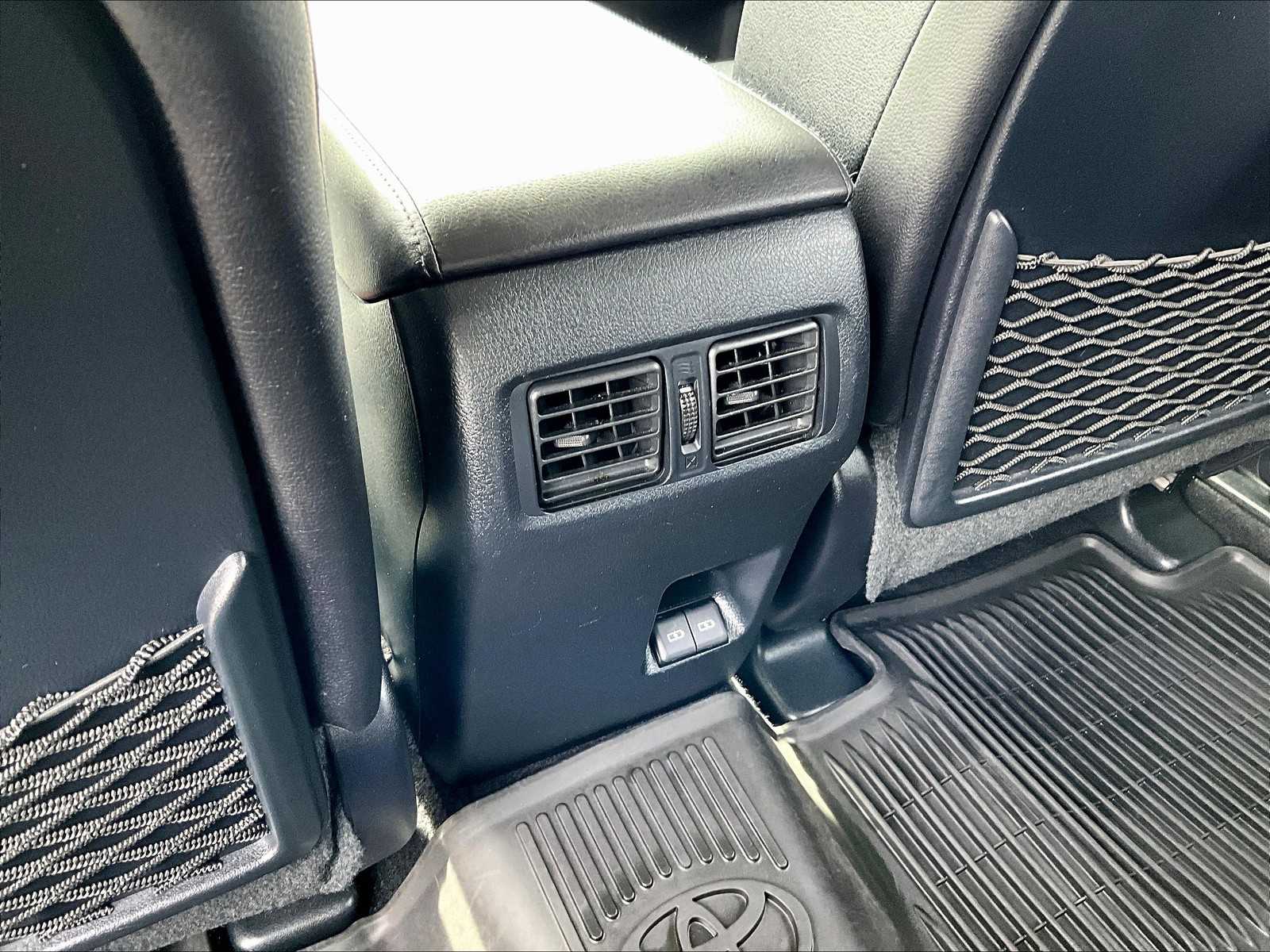 2023 Toyota 4Runner Limited - Photo 28