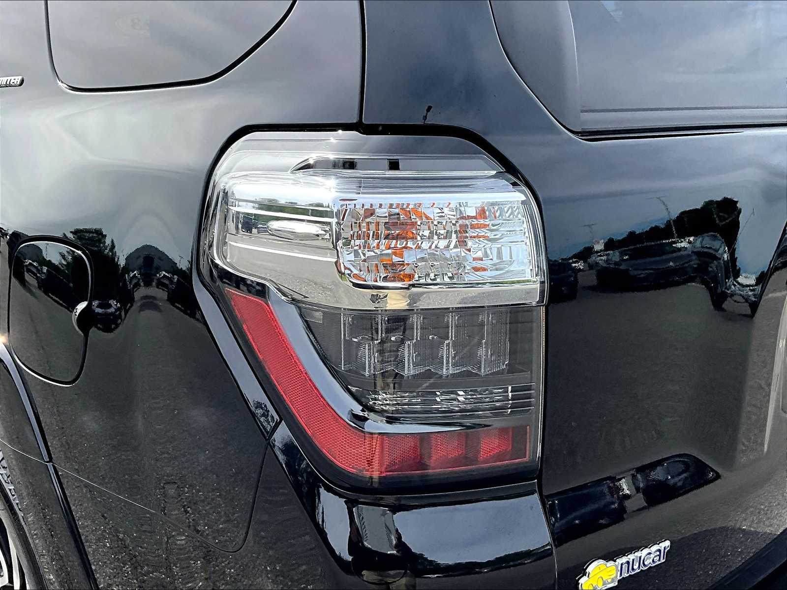 2023 Toyota 4Runner Limited - Photo 34