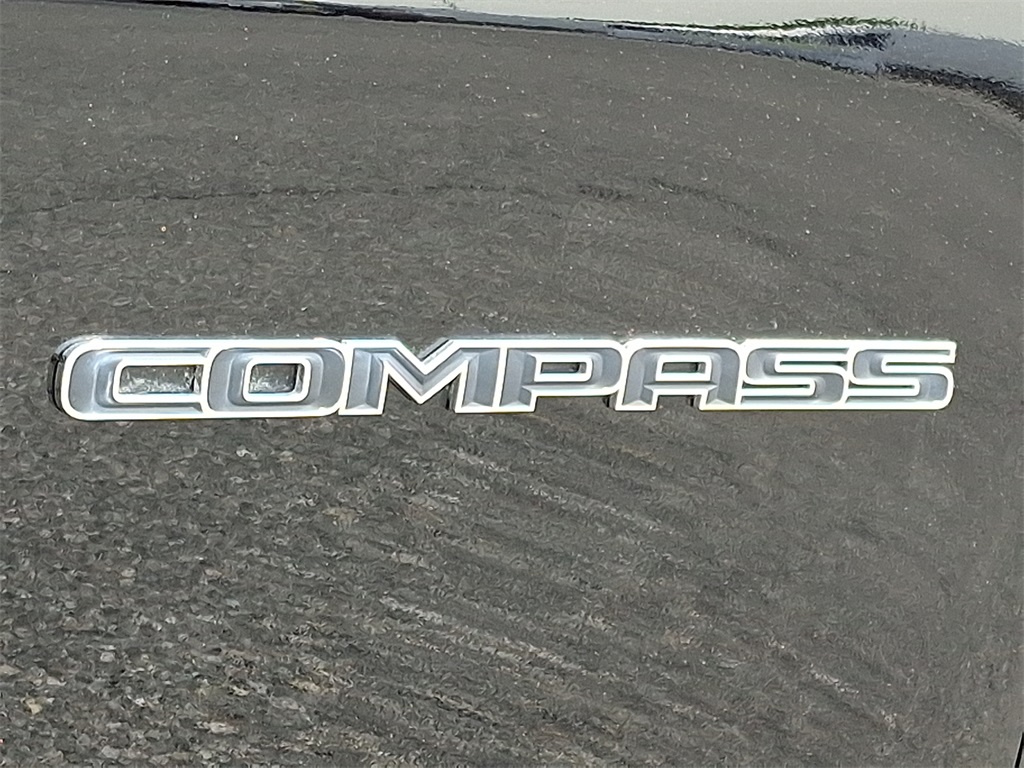 2024 Jeep Compass Latitude - Photo 29