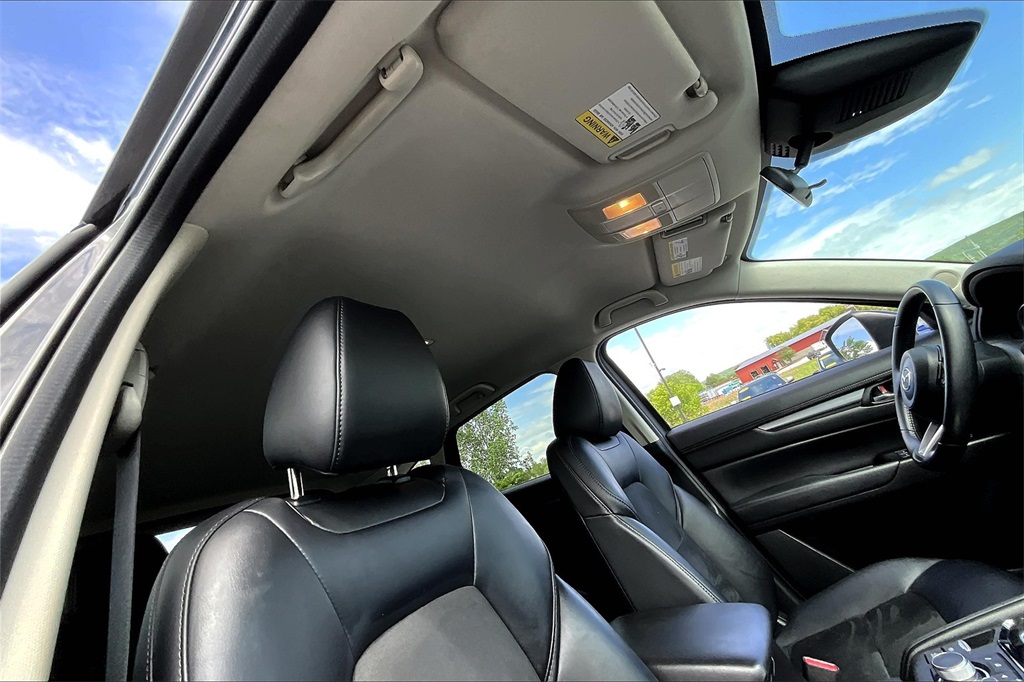 2021 Mazda CX-5 Touring - Photo 22